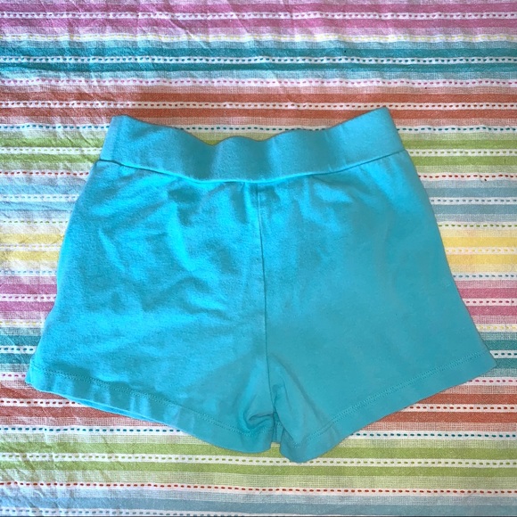 Gymboree shorts - Picture 2 of 4